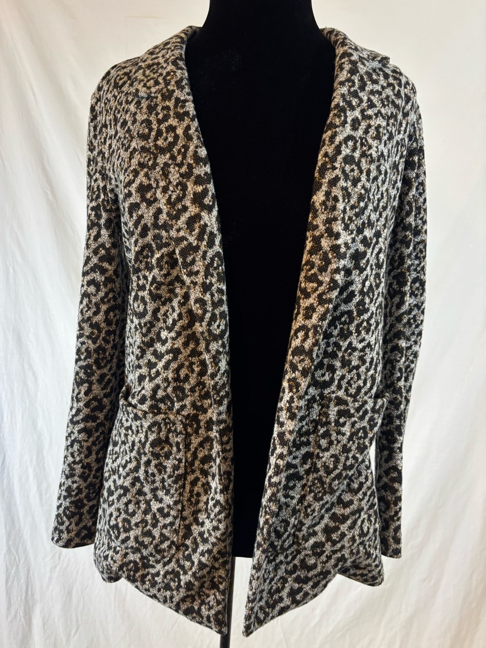 Dex Leopard Print Open Front Knit Cardigan Cozycore Soft Pocket Sweater Small